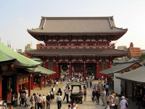 Храм Сенсожи в Японии