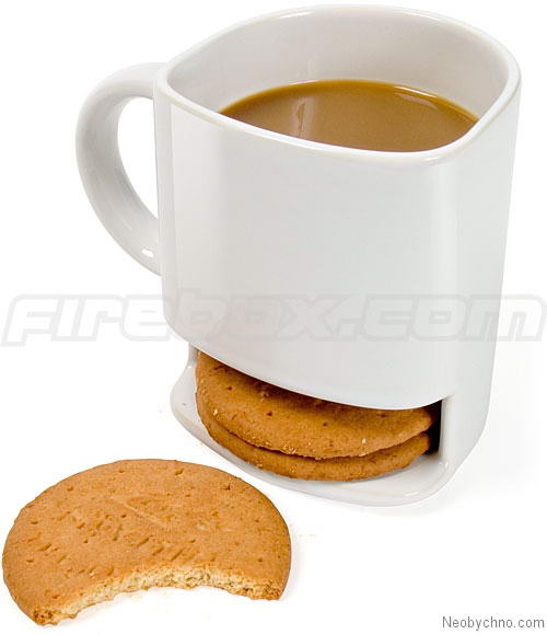 Чайная чашка с запасом печенья
