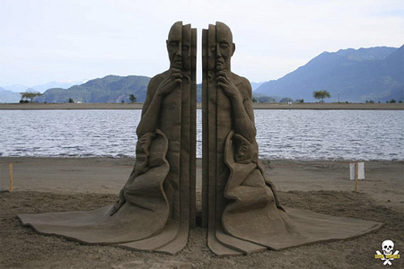 Песочная скульптура