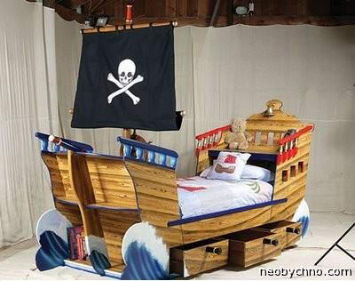 Кровать пирата