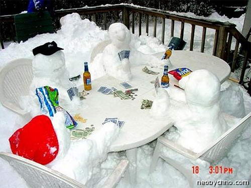 Веселая вечеринка снеговиков
