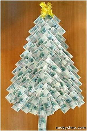 новогодняя елка из денег