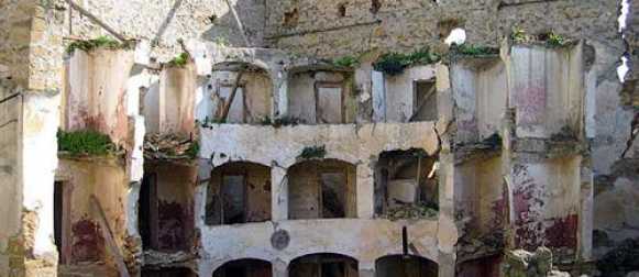Поджореале — реальность фантазма. Город руин в Сицилии